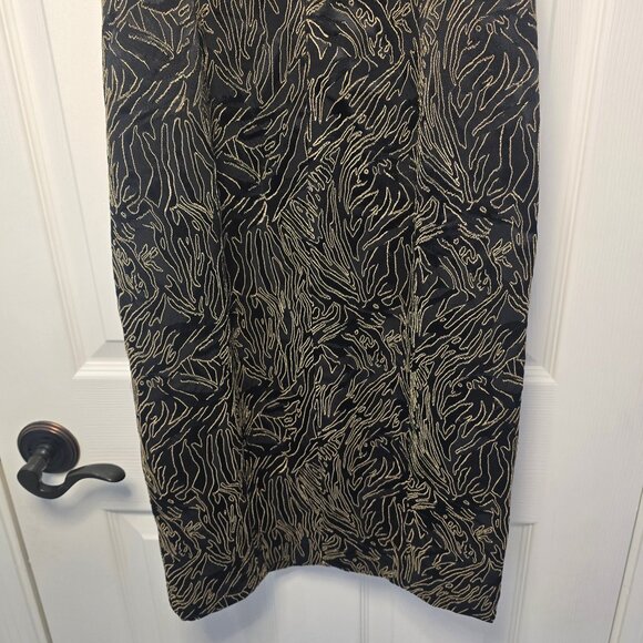 CACHE Luxe Sheath Dress - Size 6 - Picture 6 of 8